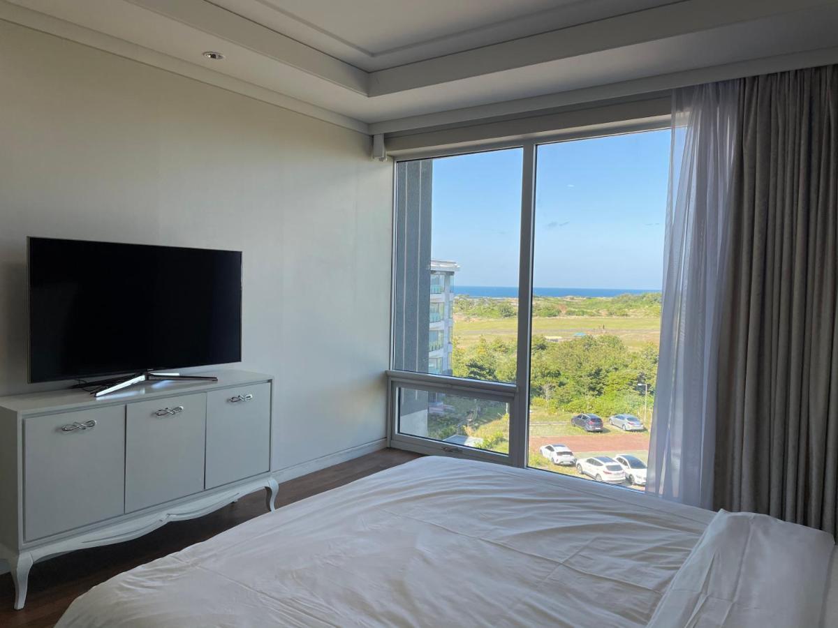 Ocean Star Resorts - Seopjikoji ซอกวีโพ ภายนอก รูปภาพ